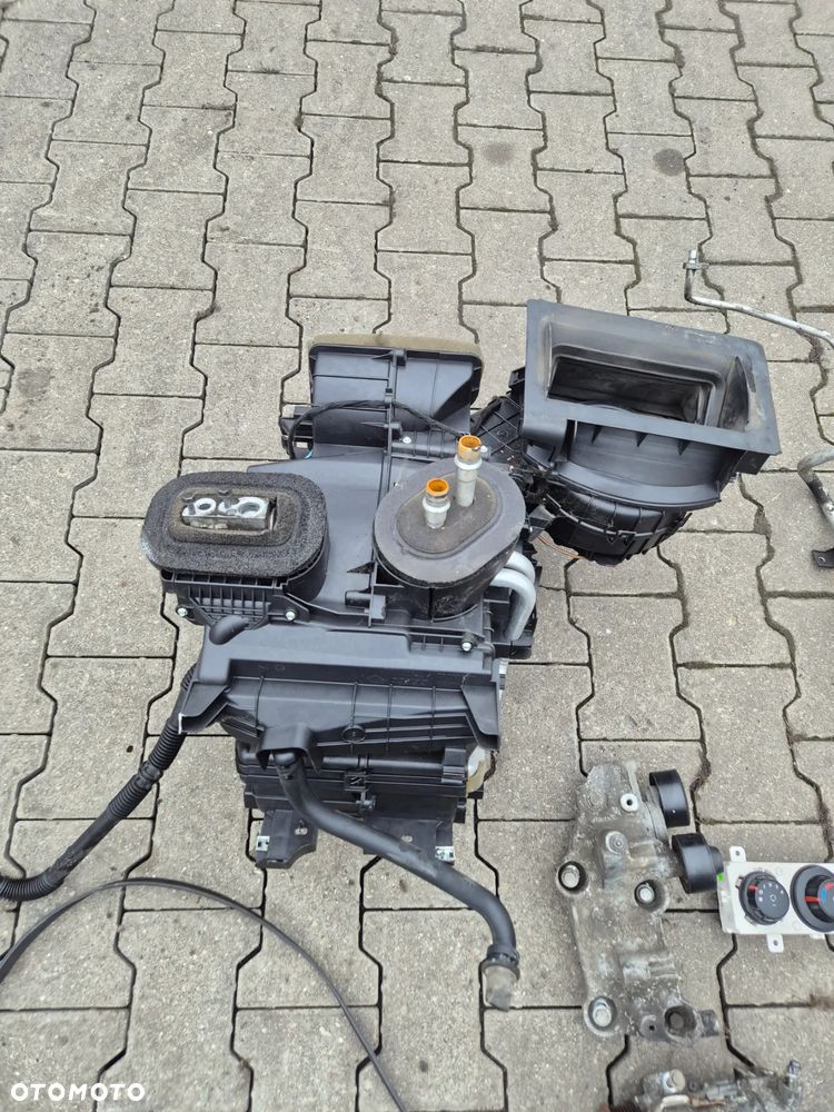 KLIMATYZACJA KOMPLETNA MASTER III MOVANO B  NV400 2.3 14r.+ - 2