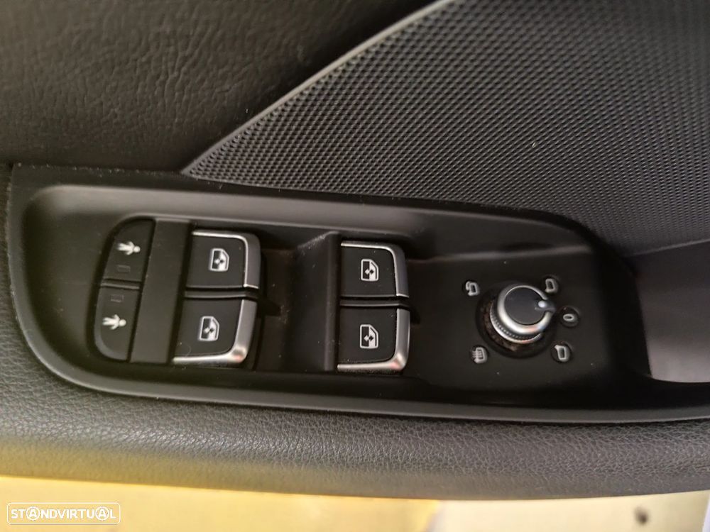 Audi A3 Sportback 1.6 TDI S-line S tronic - 8
