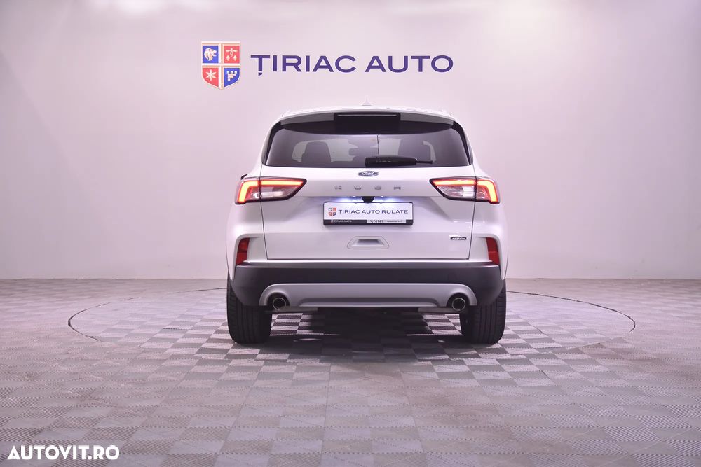 Ford Kuga - 5