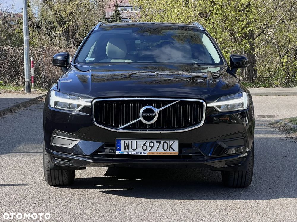 Volvo XC 60 D4 Momentum Pro - 2
