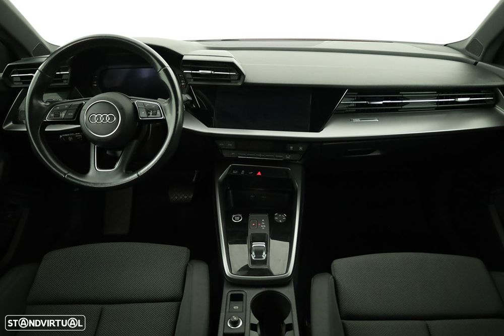 Audi A3 Sportback 45 TFSIe S line - 8