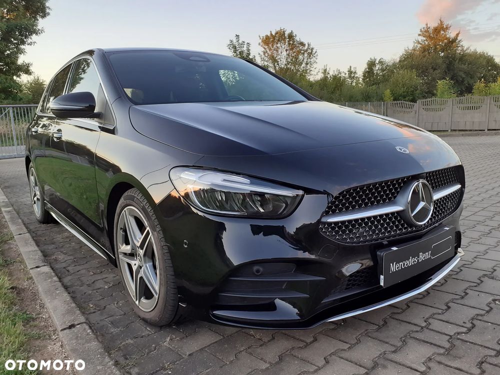 Mercedes-Benz Klasa B 200 d AMG Line 8G-DCT - 13