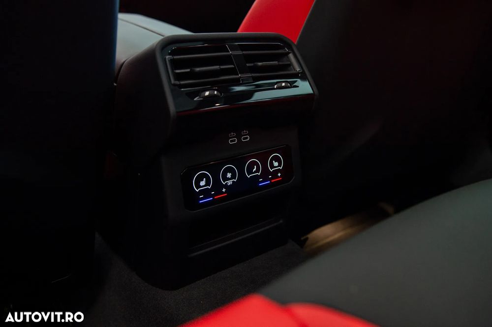 BMW M5 xDrive AT PHEV - 35