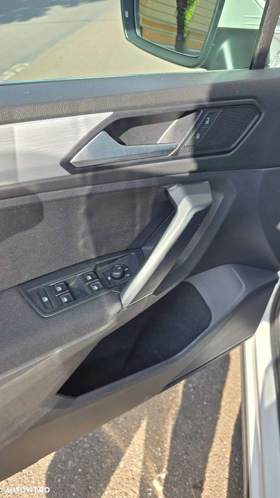 Volkswagen Tiguan - 13