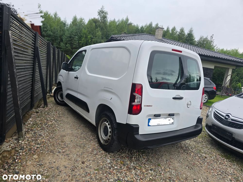 Opel Combo - 8