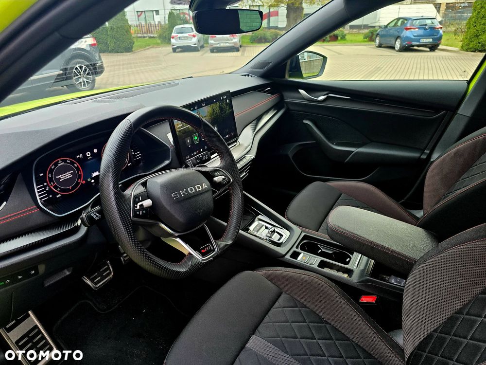 Skoda Octavia 2.0 TSI RS DSG - 23