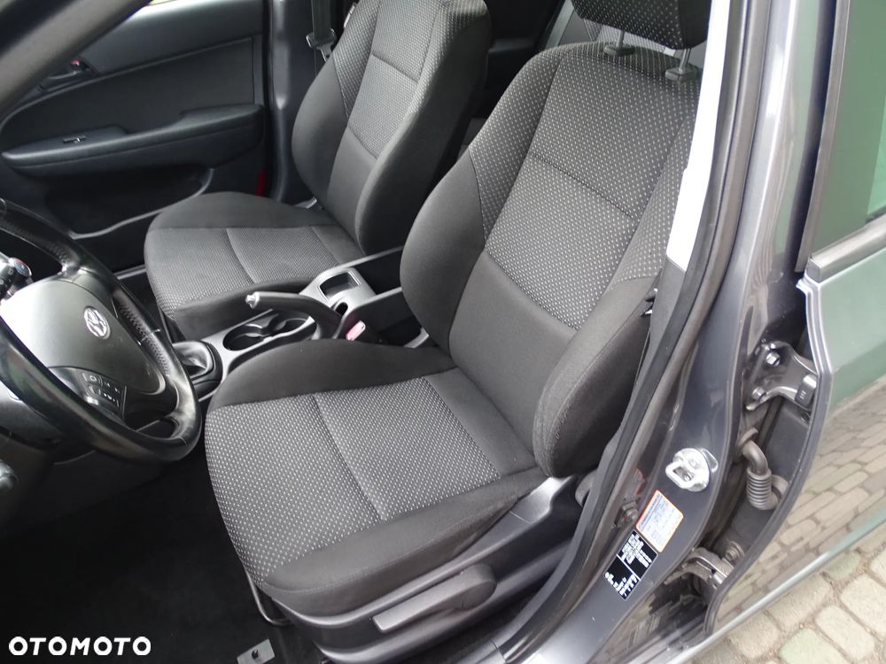 Hyundai i30 1.4 Classic + - 16