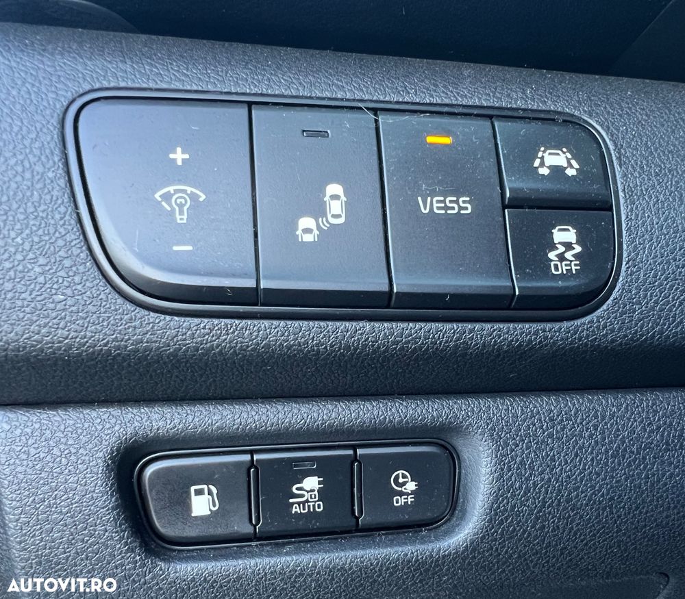 Kia Niro 1.6 GDI PHEV 2WD Aut. Spirit - 30