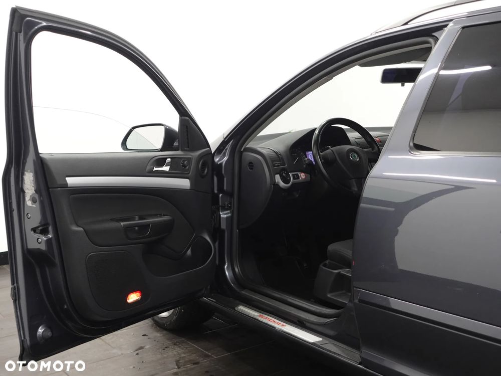 Skoda Octavia 1.8 TSI SPORT EDITION - 18