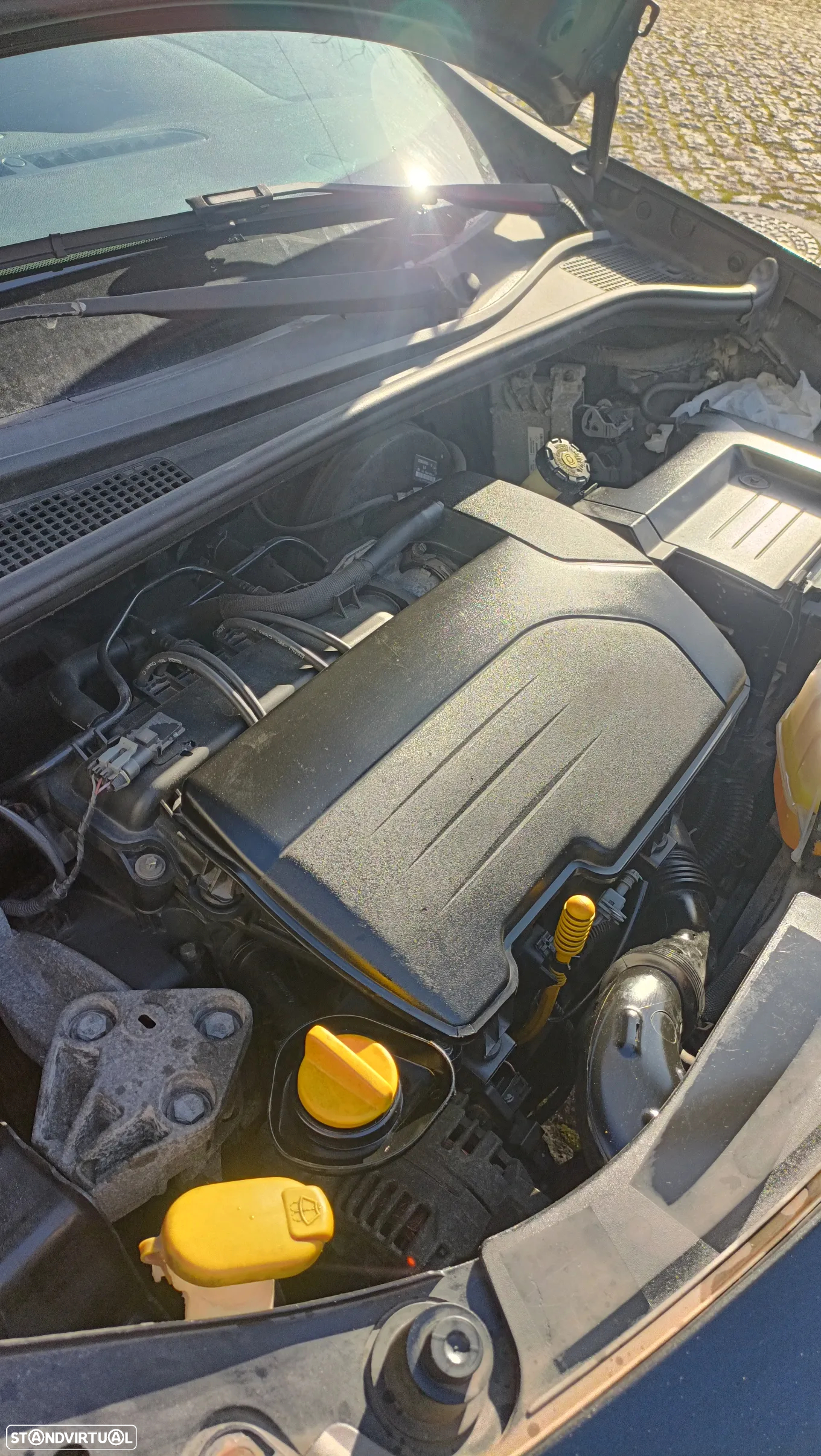 Renault Clio 1.2 16V Confort Dynamique - 4
