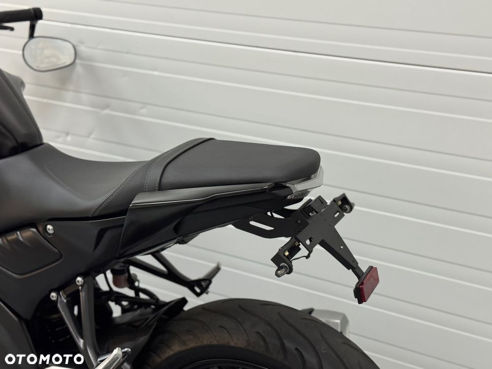 Yamaha MT - 19
