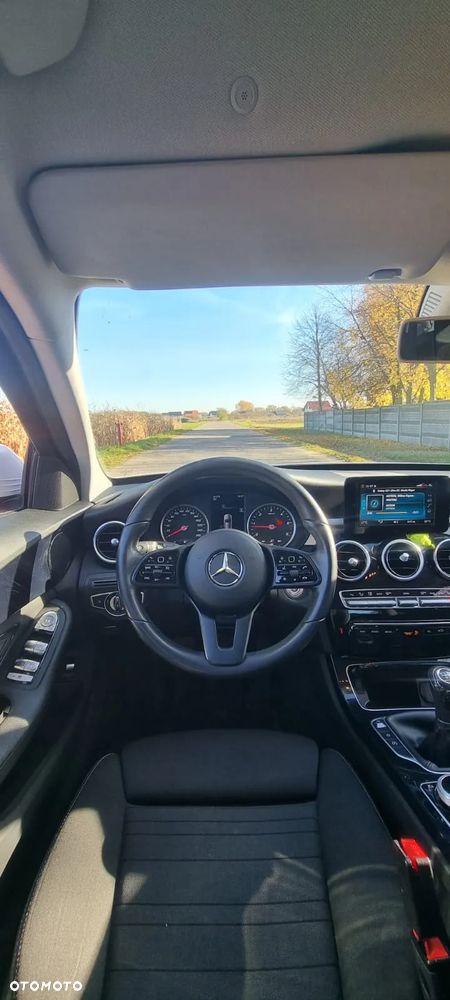 Mercedes-Benz Klasa C 180 d - 12