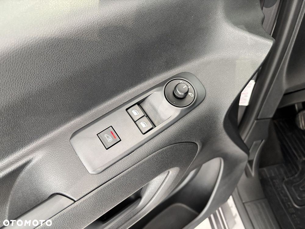 Toyota proace - 13
