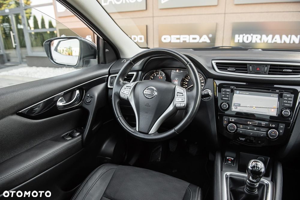 Nissan Qashqai 1.2 DIG-T N-Connecta EU6 - 15