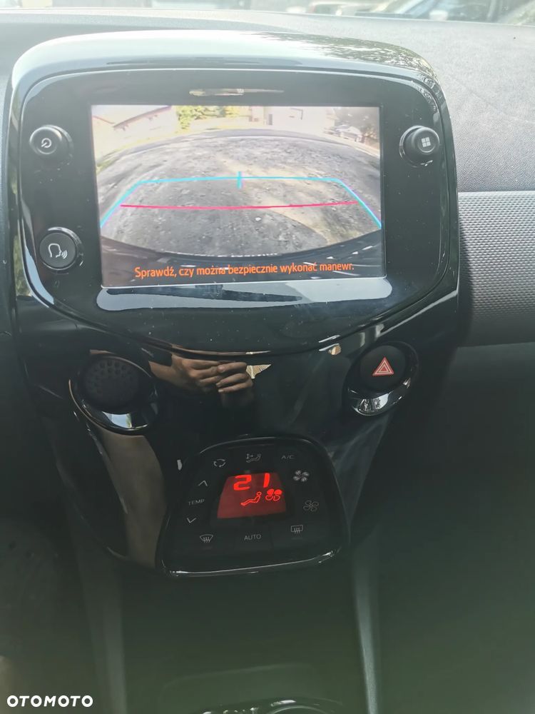 Peugeot 108 VTI 72 Stop&Start Top Active - 8