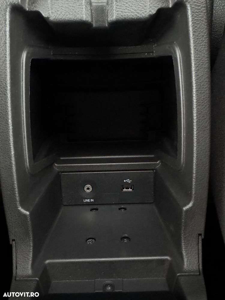 Ford Focus 1.0 EcoBoost Start-Stopp-System SYNC Edition - 39