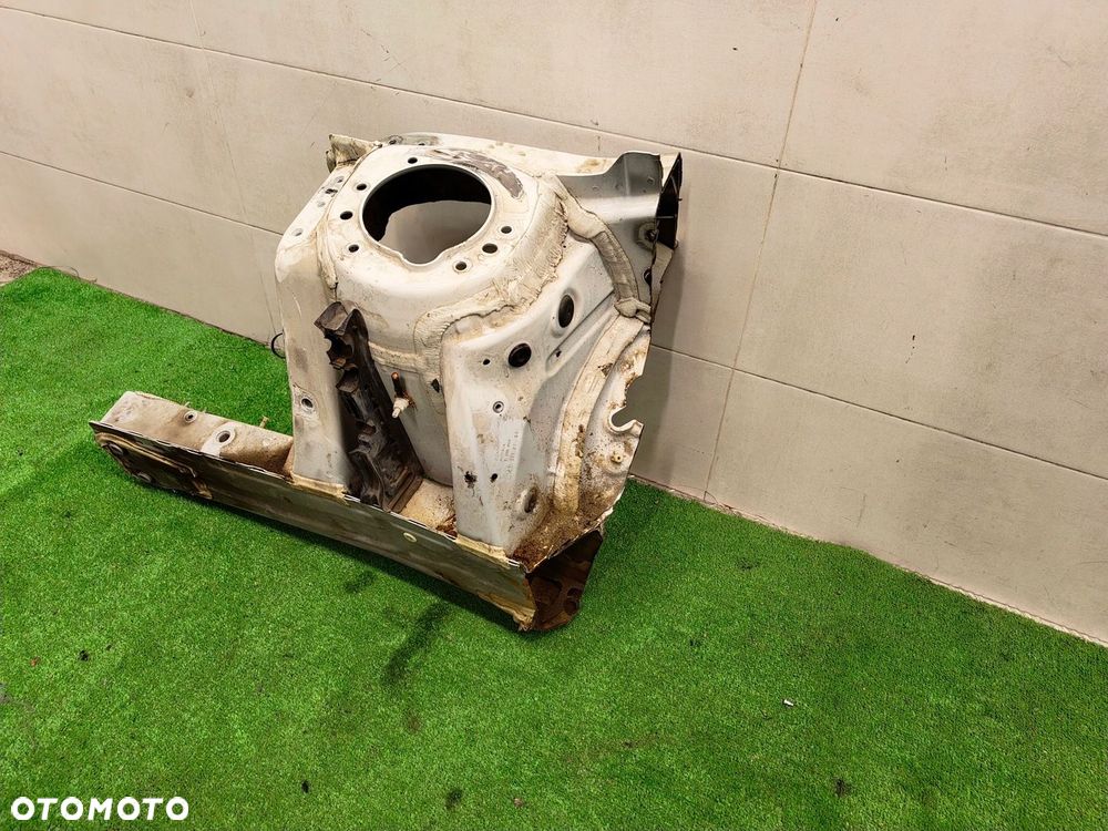 BMW X1 F48 ĆWIARTKA PODŁUŻNICA KIELICH PRAWY PRZÓD A300 - 4