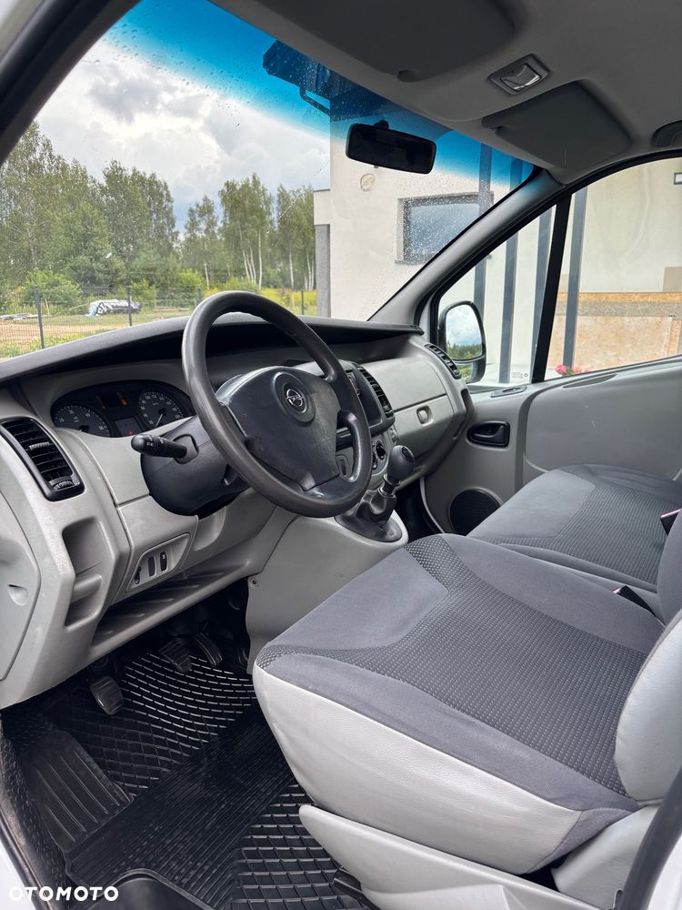 Opel Vivaro L1H1 2.7t - 9
