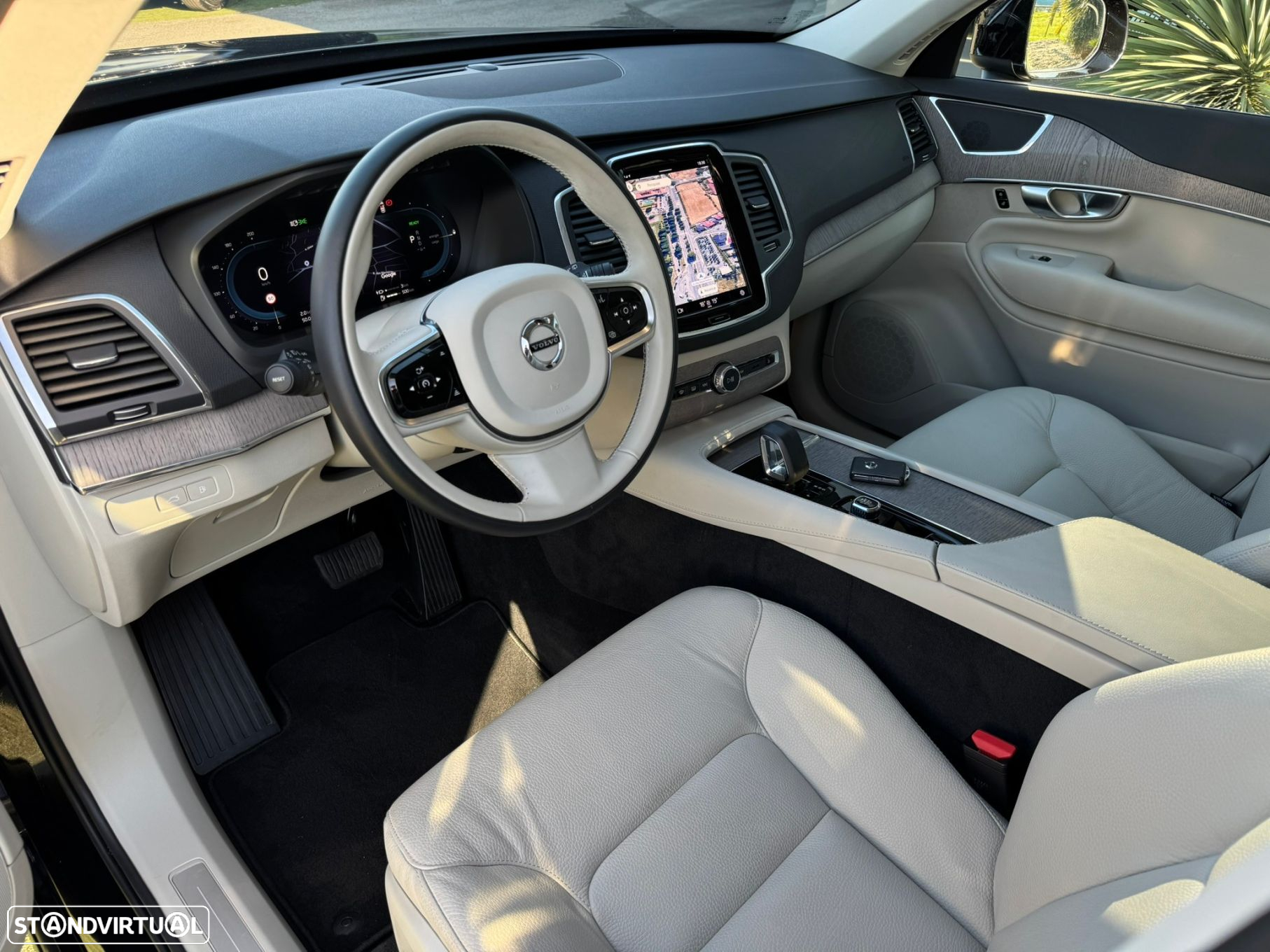 Volvo XC 90 2.0 T8 PHEV Core AWD - 5