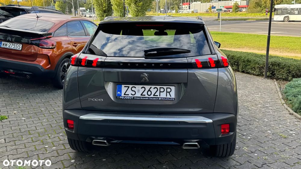Peugeot 2008 1.2 PureTech Allure Pack S&S EAT8 - 6