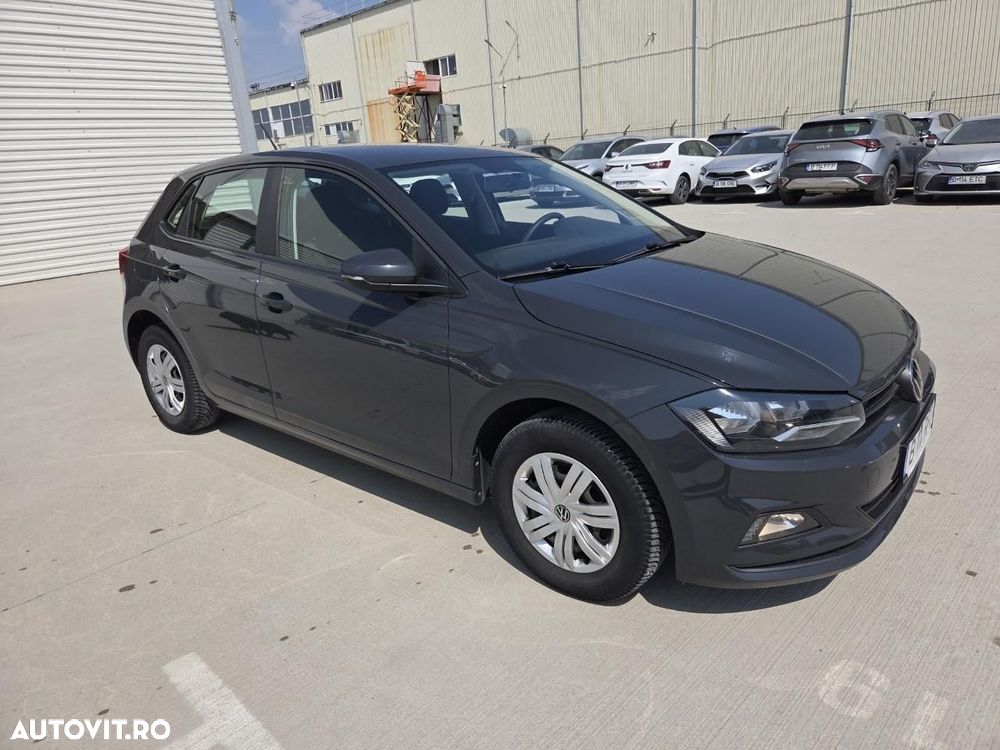 Volkswagen Polo - 2