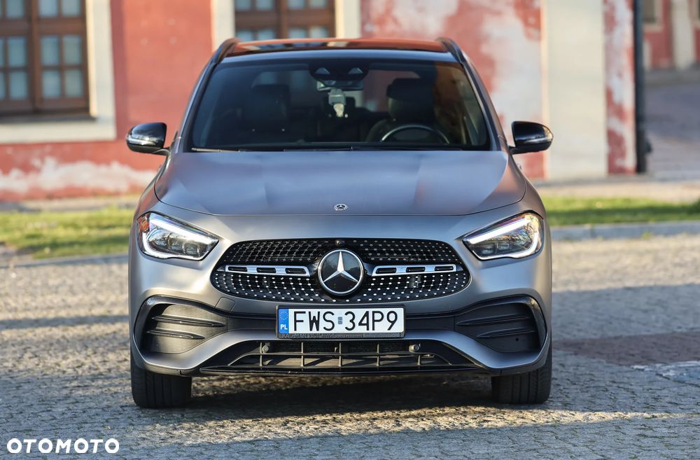 Mercedes-Benz GLA 250 4Matic 8G-DCT AMG Line - 2