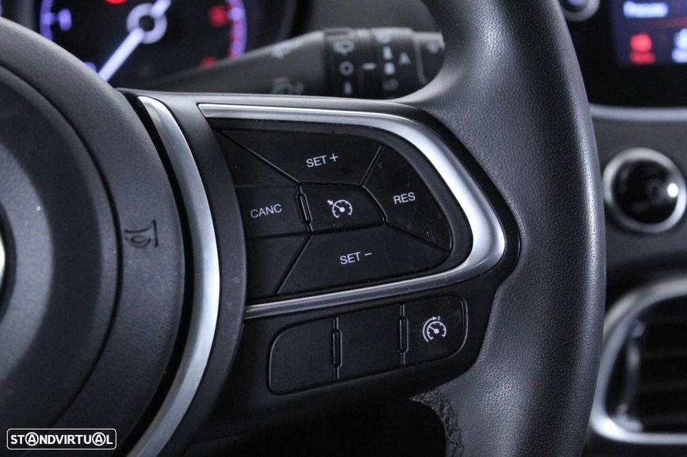 Fiat 500X 1.3 MJ City Cross - 23