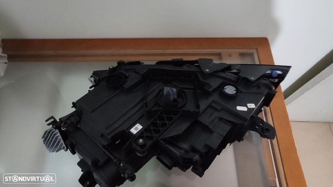 farol direito full Led VW ARTEON - 6