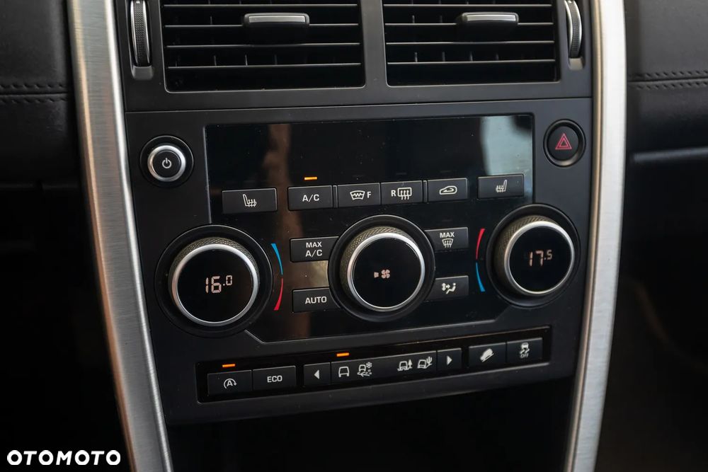 Land Rover Discovery Sport D150 HSE - 30