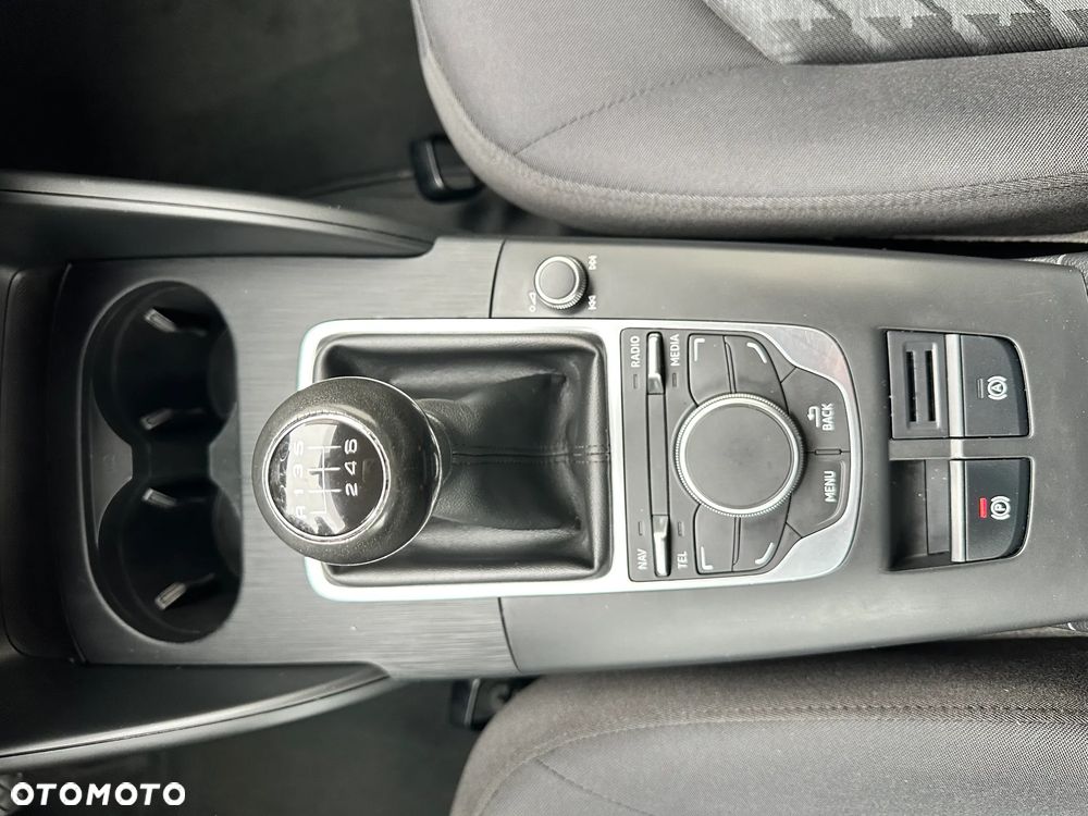 Audi A3 Sportback - 17