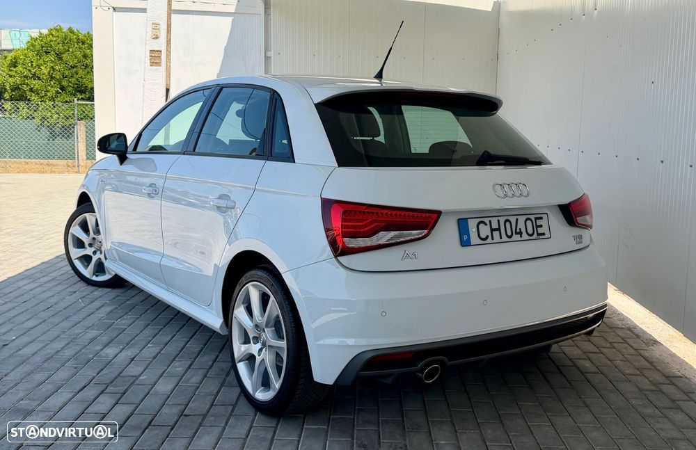 Audi A1 Sportback 1.2 TFSi S-line 116g - 11