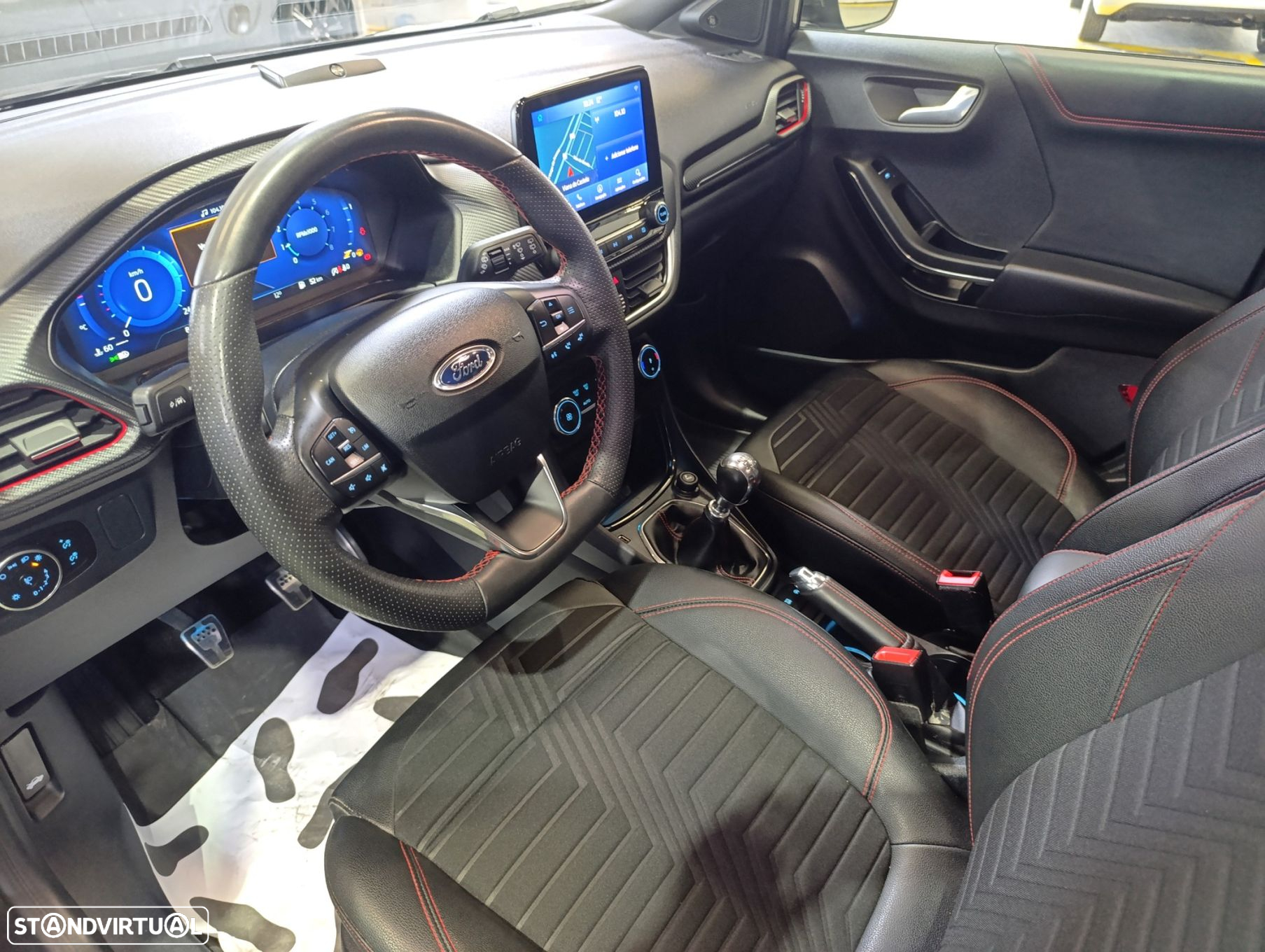 Ford Puma 1.0 EcoBoost MHEV ST-Line X - 12
