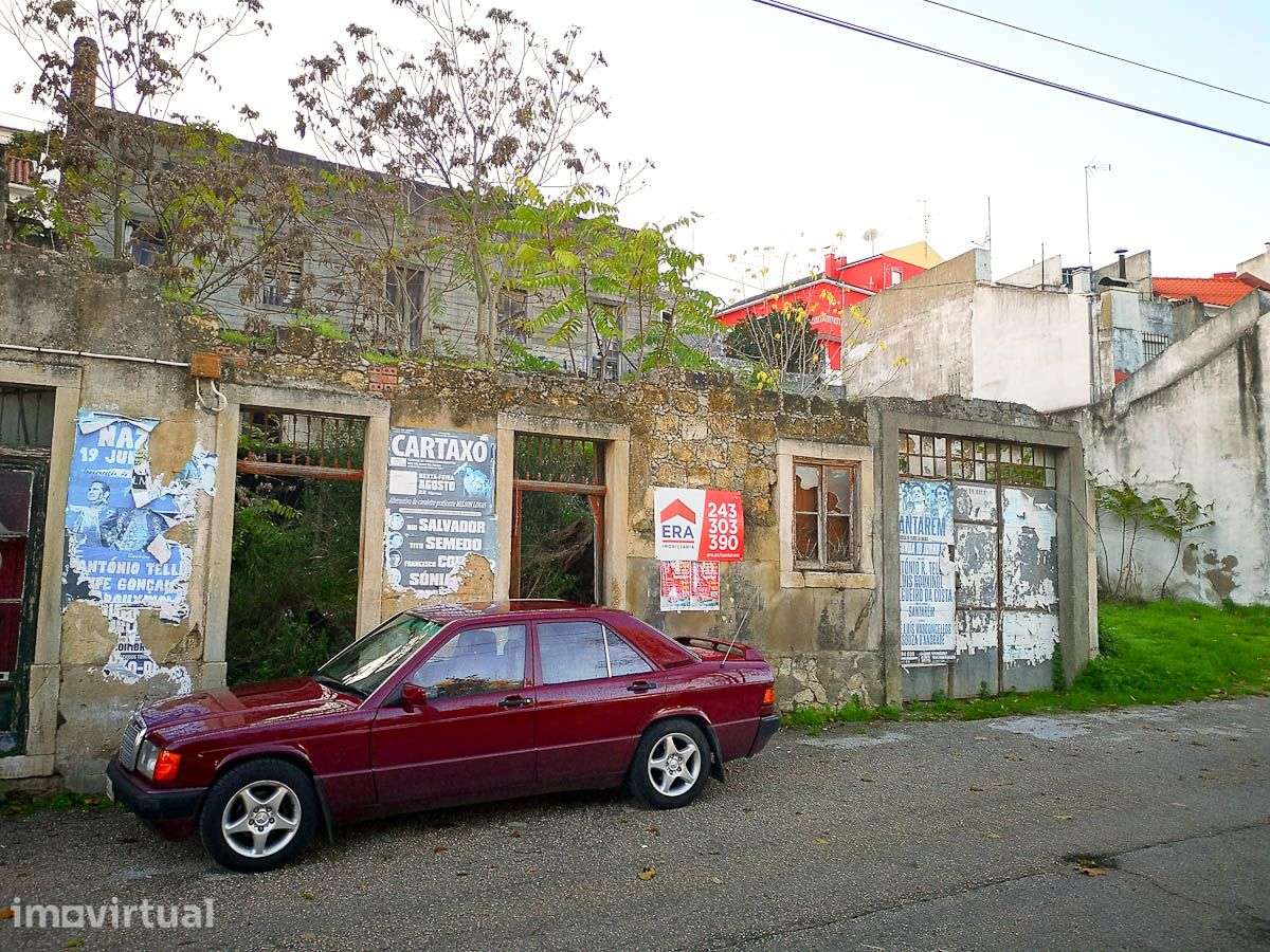 Prédio em Ruína - Grande imagem: 5/5