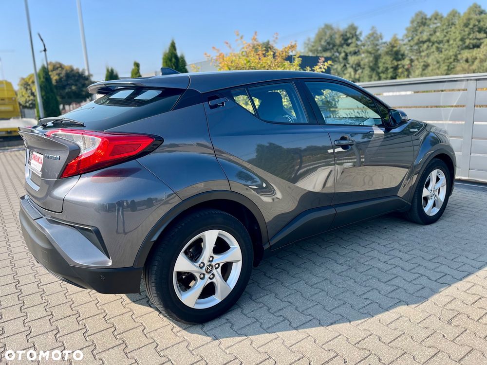 Toyota C-HR - 14