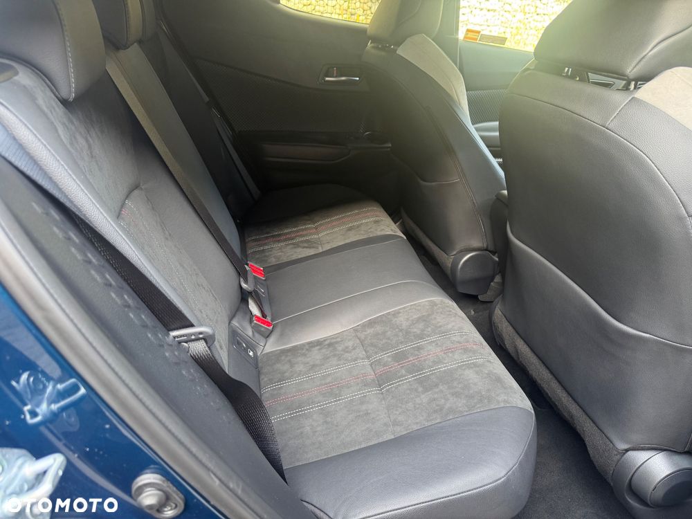 Toyota C-HR 2.0 Hybrid GR Sport - 34