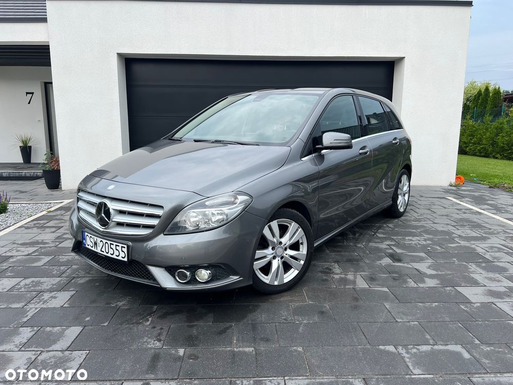 Mercedes-Benz Klasa B 200 CDI (BlueEFFICIENCY) - 1