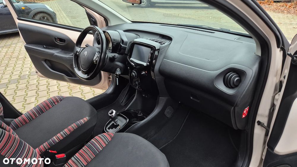 Citroën C1 AIRSCAPE VTi 72 ETG SHINE - 19