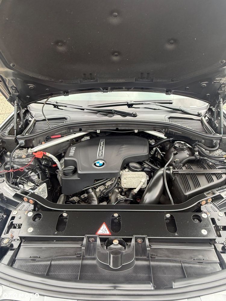BMW X3 xDrive20i xLine - 31