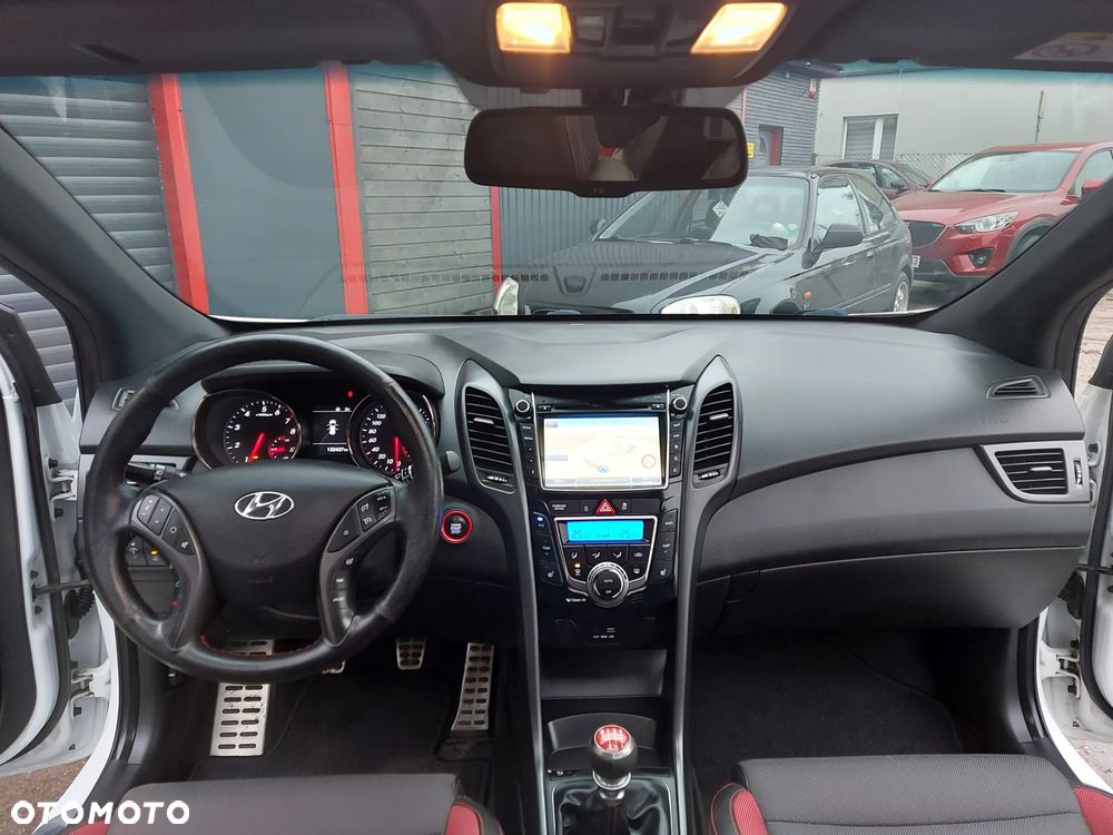 Hyundai i30 1.6 T GDI Turbo - 18