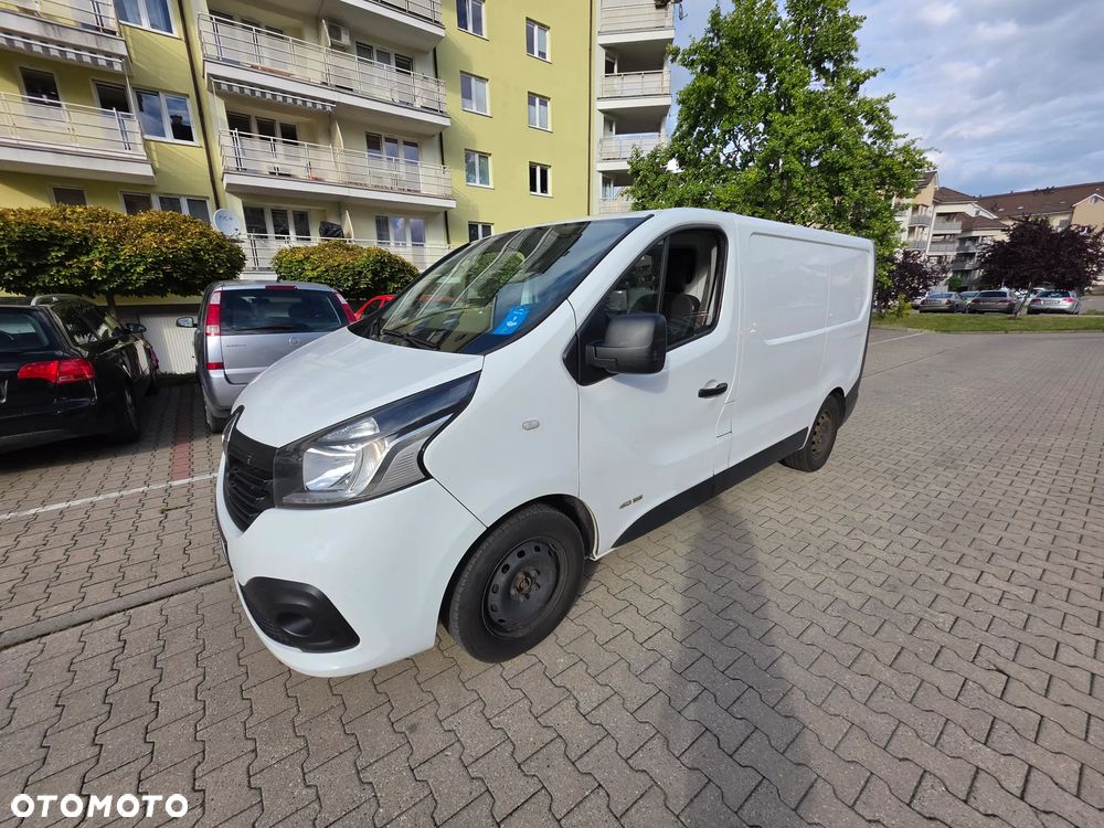 Renault Trafic - 12