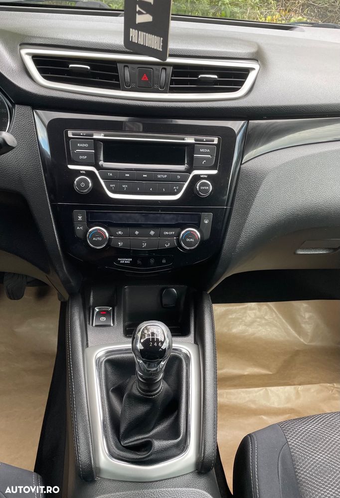 Nissan Qashqai 1.2 DIG-T TEKNA - 35