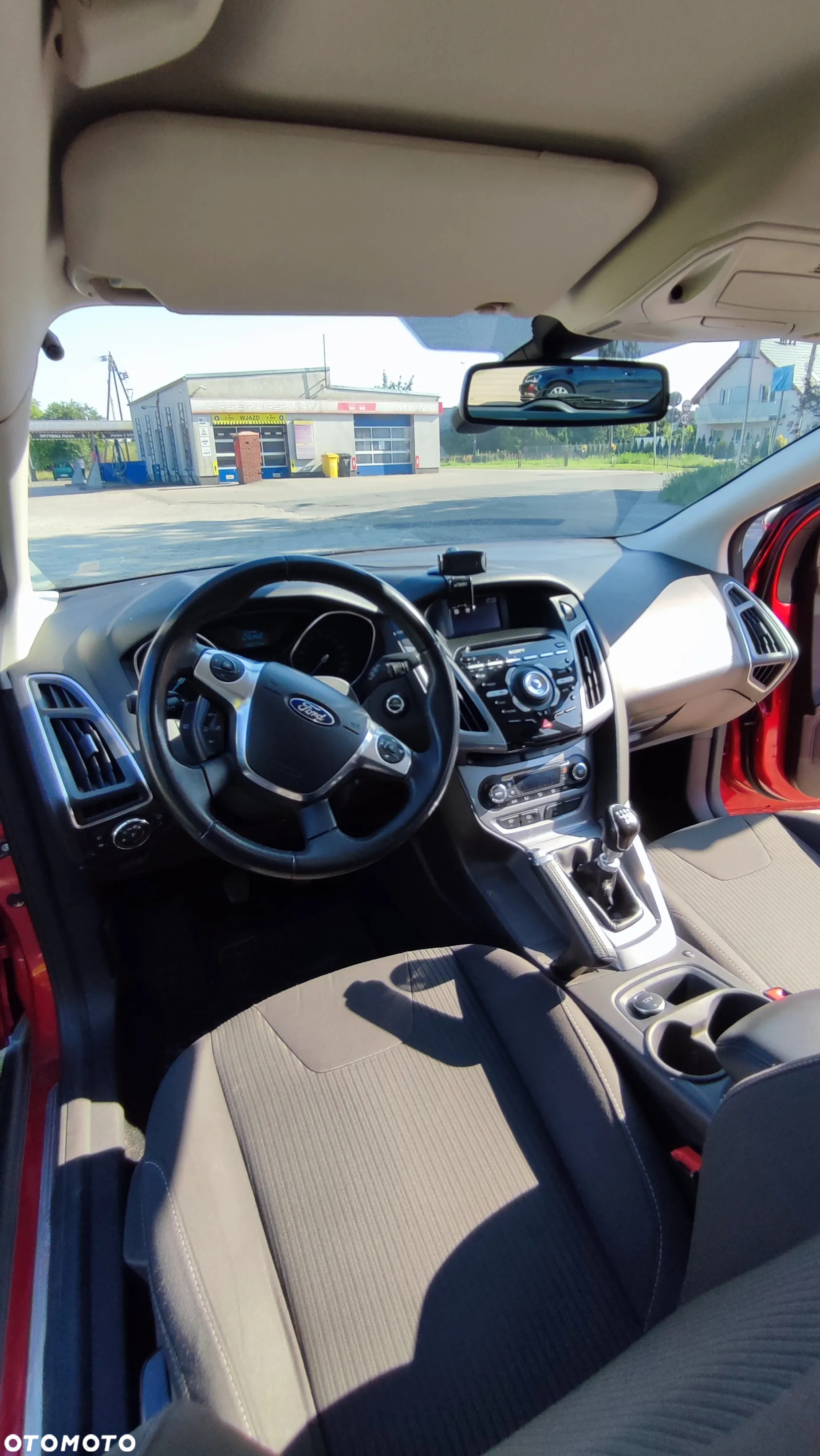Ford Focus 1.0 EcoBoost Titanium - 13