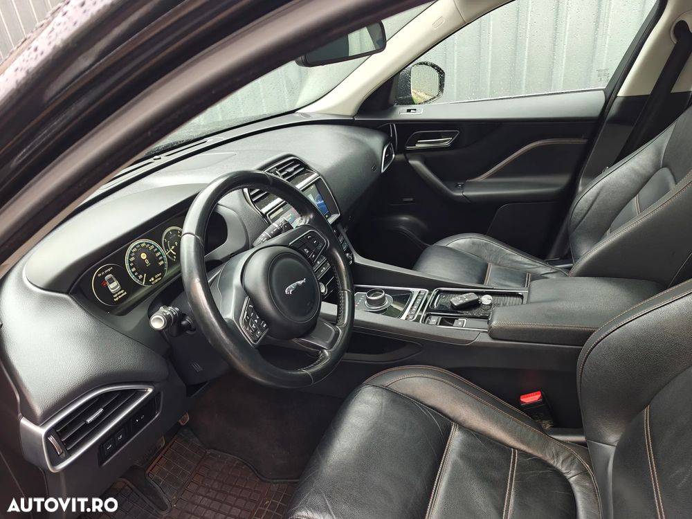 Jaguar F-Pace 20d AWD Prestige - 10
