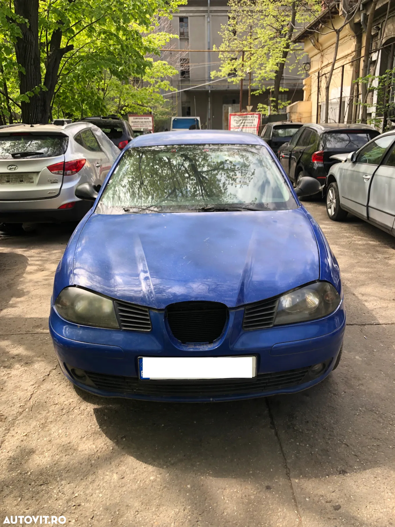 Dezmembrez Seat Ibiza 2005 albastru - 4