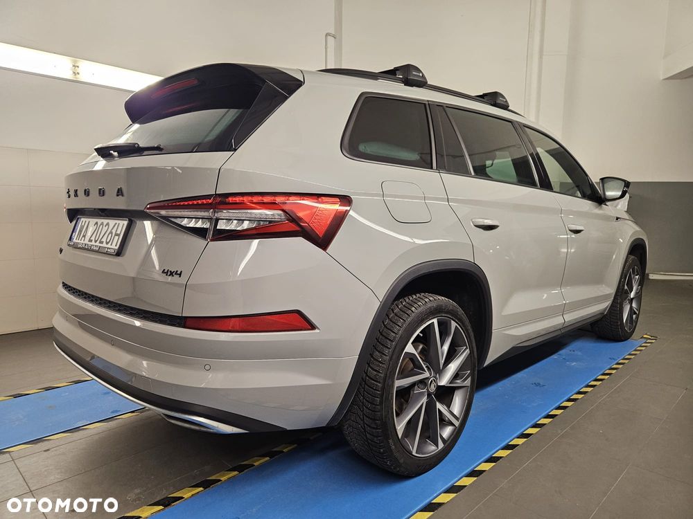 Skoda Kodiaq 2.0 TDI 4x4 Sportline DSG - 5