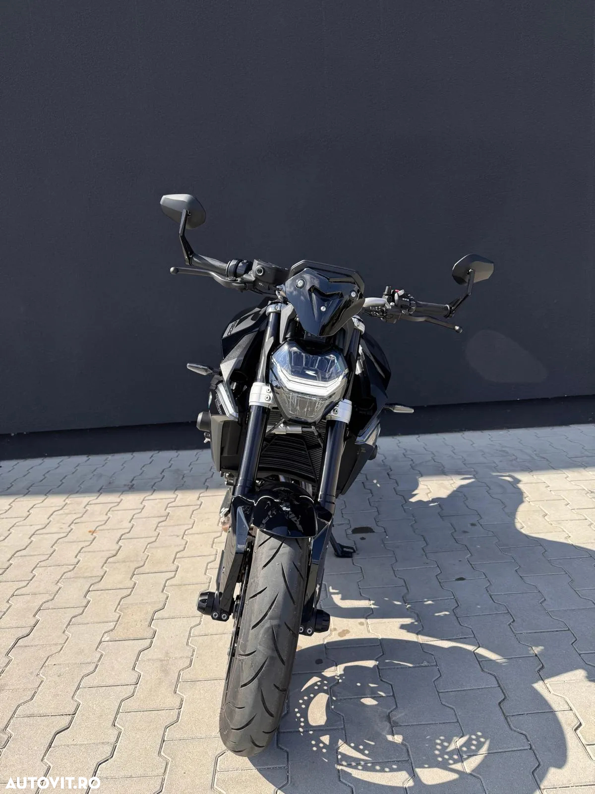 BMW F900R - 2