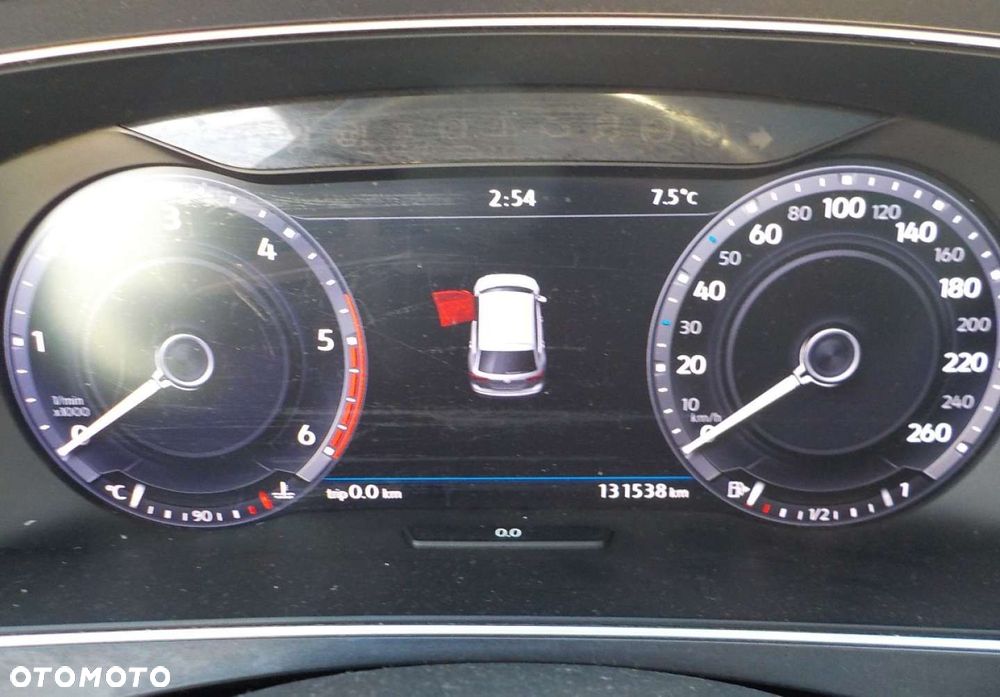 Volkswagen Tiguan - 29