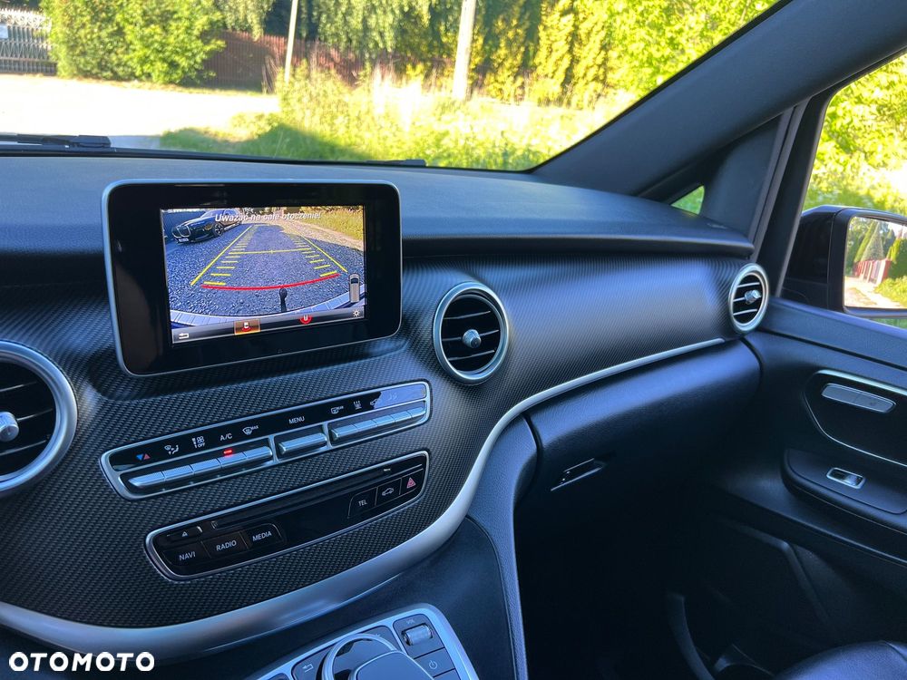 Mercedes-Benz Klasa V 250 d 4-Matic 7G-Tronic - 24