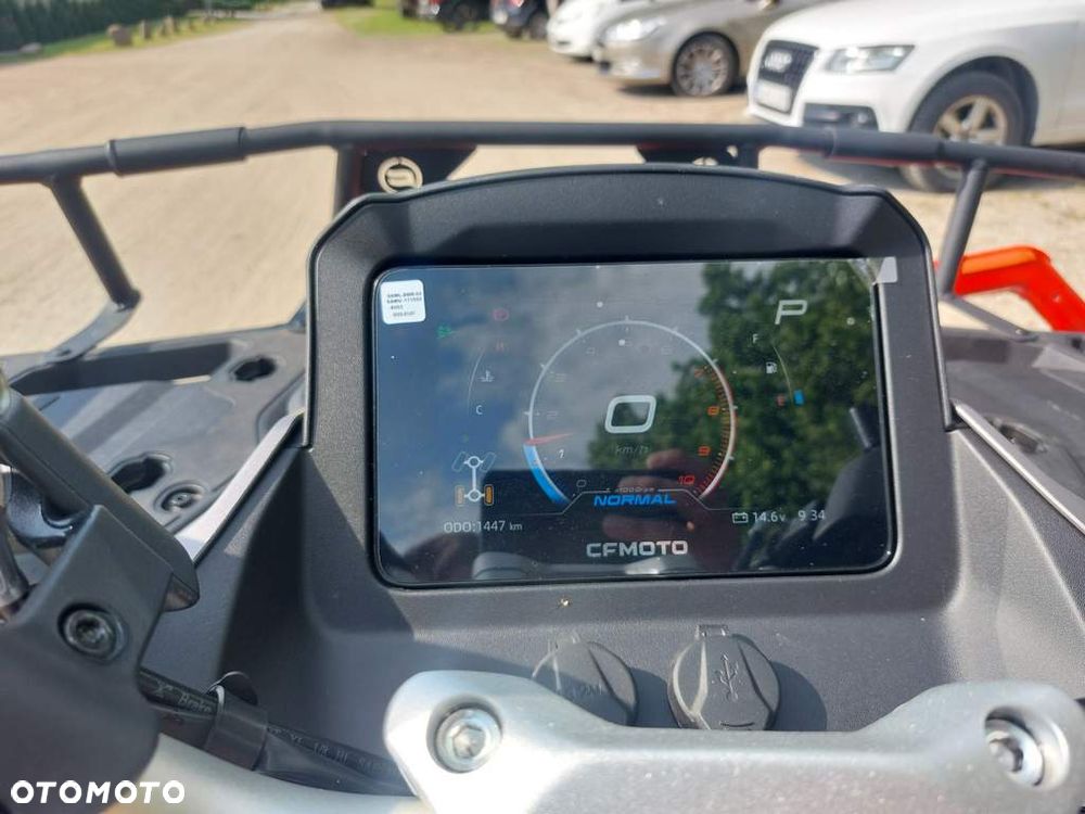 CFMoto CForce - 10
