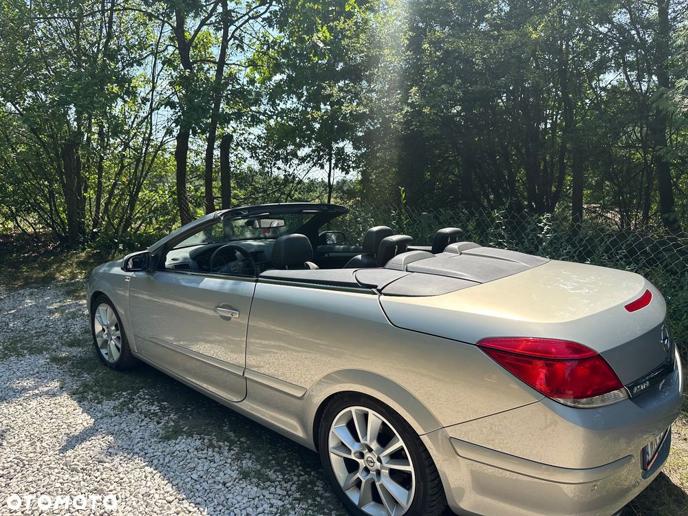 Opel Astra 1.8 Cosmo - 10
